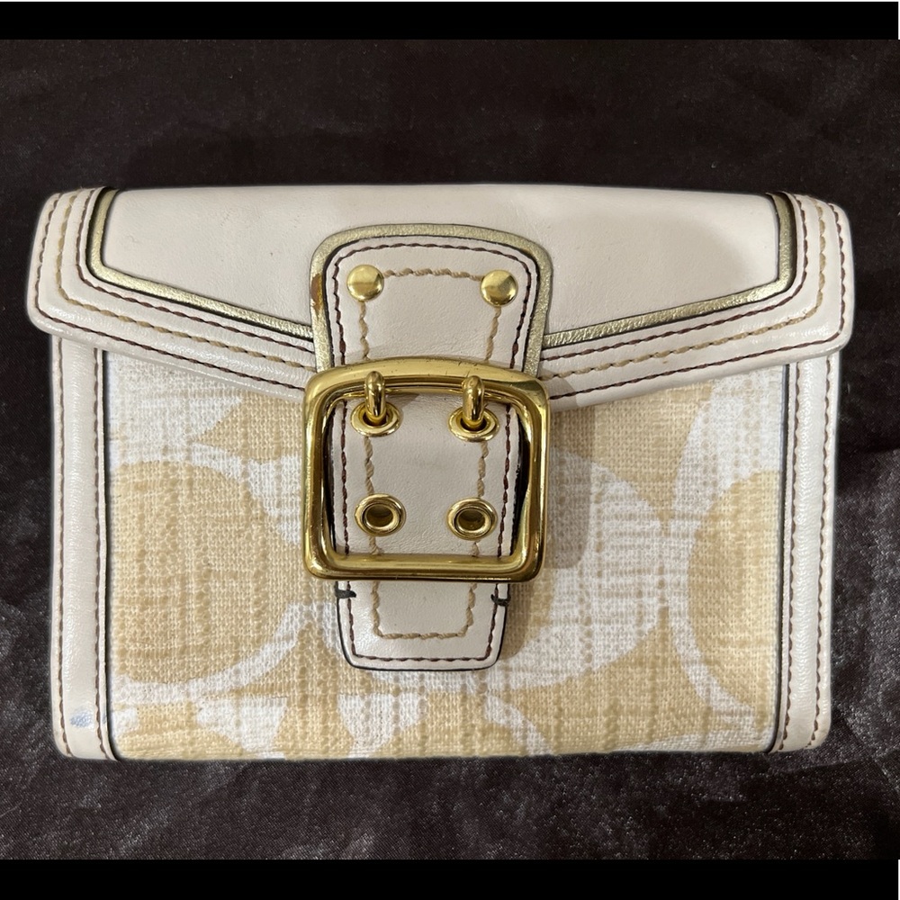 Authentic Coach wallet